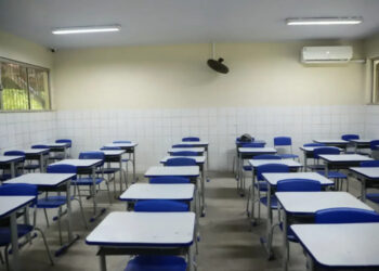 Programa ‘Dinheiro na Escola Paraense’ amplia autonomia e moderniza estrutura da Escola Palmira Gabriel, em Belém