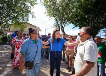 Governadora Hana Ghassan entrega 41 ruas asfaltadas ao bairro do Tapanã